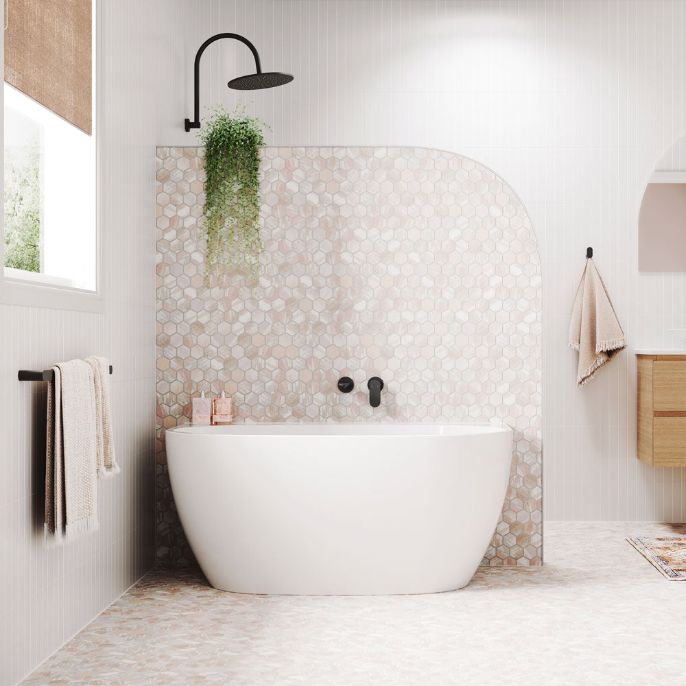 Keeto Back to Wall Bath